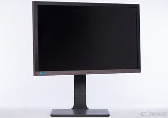 Monitor 24" Ultra HD SAMSUNG U24E850R - 9