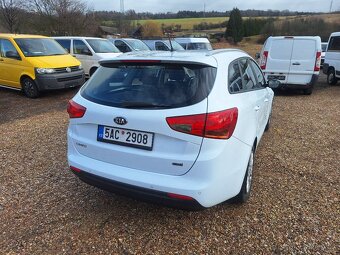 Kia Ceed 1.4 Crdi combi rv.2015 - 9