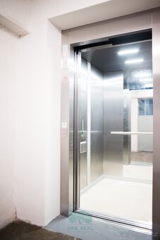 Prodej garážové stání, 17 m2 - Praha - Podolí, ev.č. 00254 - 9