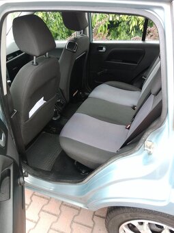 Ford fusion 1.4 benzin 59kw 1 majitel - 9