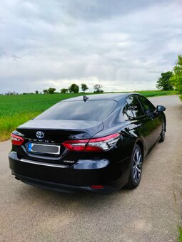 Toyota Camry XV70 - 9
