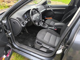 Prodám škoda Octavia II combi 1.6 fsi - REZERVACE - 9