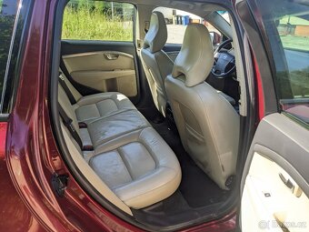Volvo V70 2.4D nová STK - 9