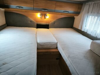 Obytné auto Adria Coral SP solar garáž XXL, 5 míst,T.Z. - 9