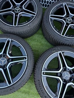 Originál alu kola Mercedes CLA AMG R18 zimní - 9