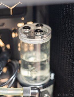 Prémiový herní PC s vodním chlazením - 9