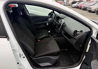 Renault Clio 0.9 TCe Generation benzín manuál 66 kw - 9