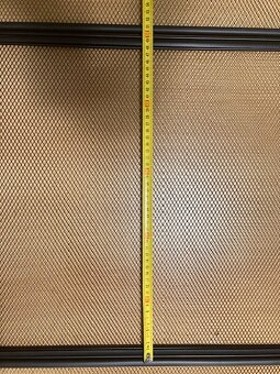 Ochranná mříž před krb - 9