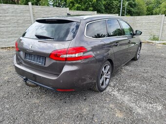 Peugeot 308 SW Allure 1,2 96kw r.2014 160tkm čtěte popis - 9
