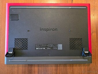 Herní notebook Dell Inspiron 15 7000 Gaming - 9