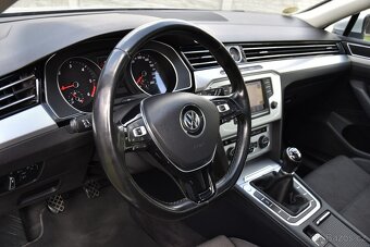 Volkswagen Passat b8 2.0 TDi CR COMFORTLINE,PANORAMA,NAVI,TZ - 9
