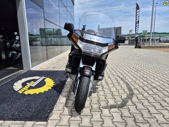 Honda GL 1500 Gold Wing SE - 9