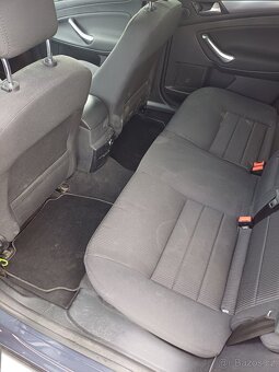 Ford Mondeo 2013 - 9