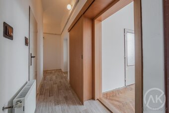 Prodej družstevního bytu 2+1 se zahrádkou, ul. Polanecká - 9