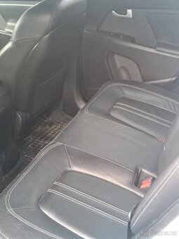 Kia Sportage 1.7 CRDi - 9