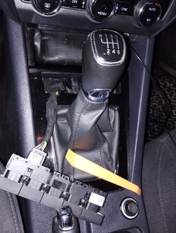 DEAKTIVATOR SYSTÉMU START STOP - 9