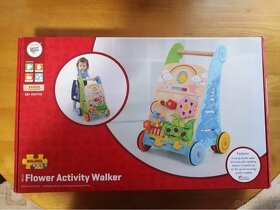 Dřevěné chodítko s aktivitou - 9