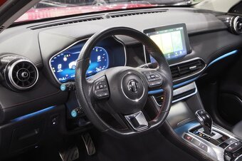 MG EHS PHEV Luxury 1.5 190kW AUT. / Záruka 2 roky - 9