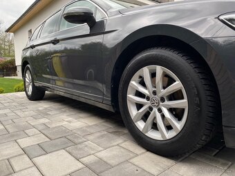 VW Passat B8 Variant/kombi 1.6 TDi 88kW DSG 1majitel - 9