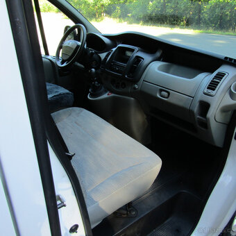 Renault Trafic 2,0DCi KLIMA, 2012 - 9