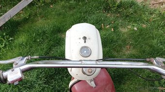 Jawa pionýr - 9