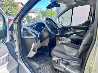 Ford Tourneo Custom, 2,2 TDCi 114kW, L2H1, vestavba na spaní - 9