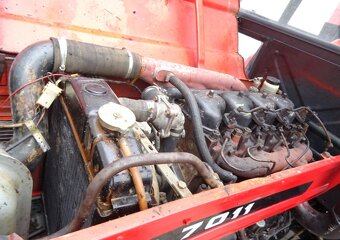 ZETOR 7011 - 9