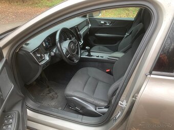 Volvo v 60  2019 - 9