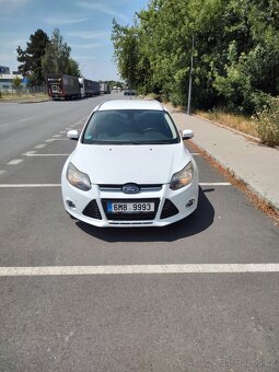 Ford Focus mk3 1,6 ecoboost 110kw r.v. 2013 titanium - 9