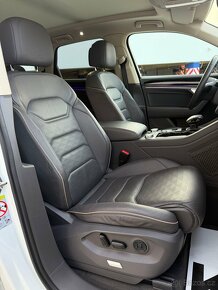 Volkswagen Touareg Rline 3.0 TDI Tiptronic 4MOTION - 9