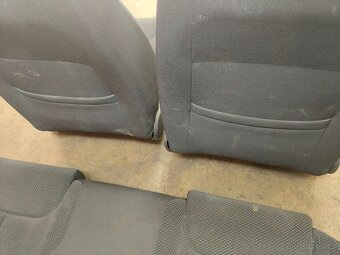 Sedačky Passat B6 sedan + tunel - výhřev - 9