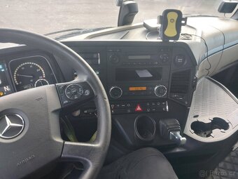 Mercedes actros - 9