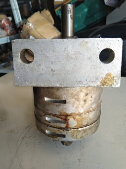 Hydraulické čerpadlo ORSTA /TGL10852/ - 9