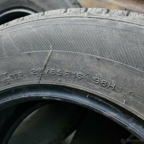 MICHELIN LATITUDE TOUR HP 215 65 R16 - 9