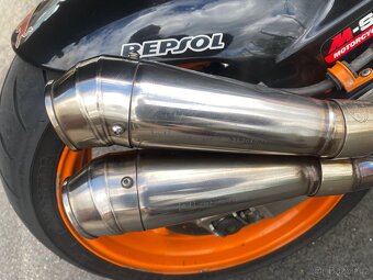 Honda CBR 929 rr - 9