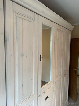 Jitona Malta ložnice-skříň 269cm, postel a 2ks noční stolek - 9