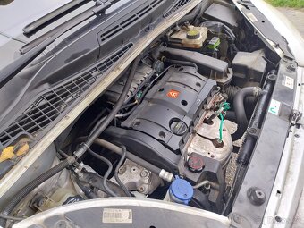 Xsara Picasso 1.6i nová STK vyjímečný stav - 9