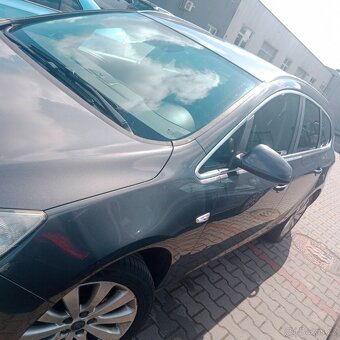 OPEL ASTRA COMBI - 9