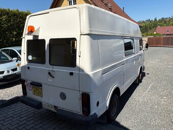 LT, jen 31000 KM - 9