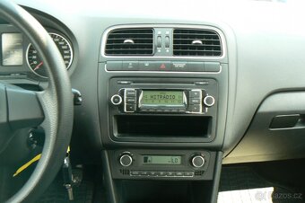 Volkswagen Polo 1.2 COMFORT - 2009 -serviska - 9