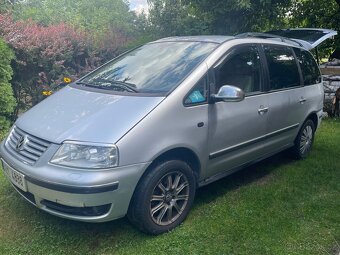Wolksvagen sharan 1,9tdi 85kw 4motion - 9