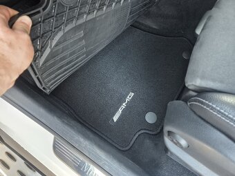 Mercedes-Benz GLC 250d AMG paket – pouze 37.XXX KM - 9