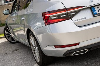 Škoda Superb 2.0 TDI SCR Style 4x4 DSG - 9