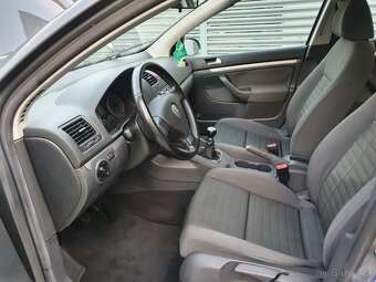 VW  Golf V.  Trend 1.6/75kw - 9