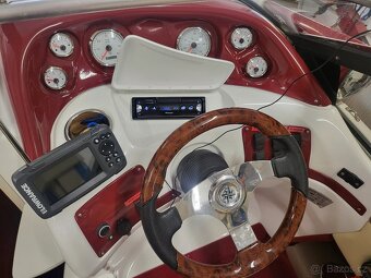 Motorový člun REGAL 1950 LSC - 9