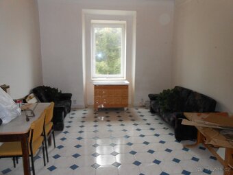 K prodeji komerční objekt/objekt k bydlení v obci Úlibice. - 9