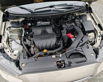 Mitsubishi Lancer 1.5i 80kw - 9