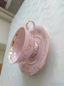 Hrnečky z růžového porcelánu (různé druhy 14ks) - 9
