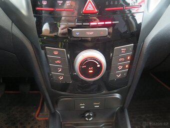 SsangYong XLV 1.6 E-XDi, 4x4, navi, kamera, tažné, klima - 9