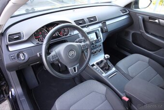 PASSAT B7, 2.0Tdi-103kw,COMFORTLINE,RNS315,2xPDC,Výhřevy,r12 - 9